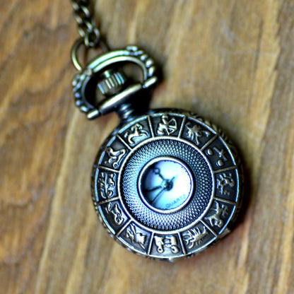 Vintage men and women necklace watch